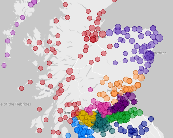 Use the legend field to colour bubbles by health board